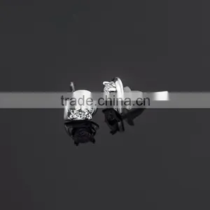 Latest Fashion Jewelry, Synthetic Diamond Stud Earrings in 18k Gold Plating Sterling Silver Jewelry China Wholesale thumbnail-3
