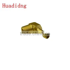 L-type Male 1/2" Threaded Connection With Sleeve Rubber Hose thumbnail-1