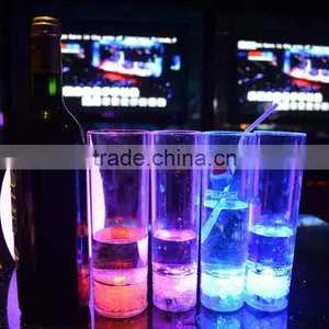 Creative Party Flashing LED Mug Cup Color Change Beer Glass thumbnail-2