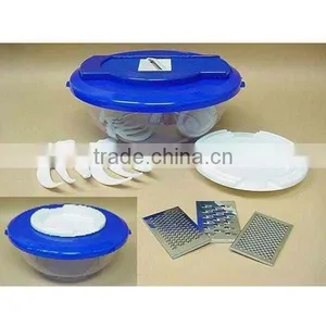 MULTI FUNCTIONAL SALAD SPINNER thumbnail-1