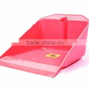 Dustpan thumbnail-1