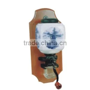 Archaistic Manual Coffee Grinder With Wooden Case thumbnail-5