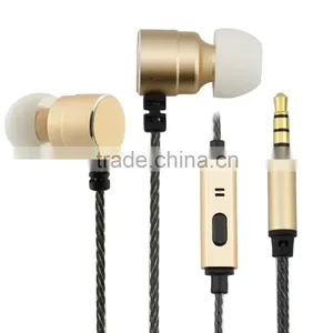 High Quality Cheap Metallic Earphone With MIC For Mobile Phones thumbnail-2