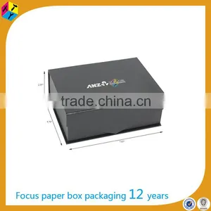 Black Gift Flip Top Boxes With Magnetic Catch thumbnail-2