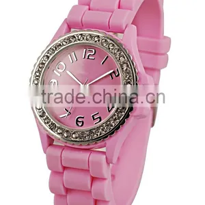 Fashion Silicone Quartz Watch thumbnail-5