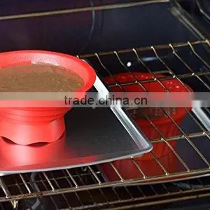 High Quality Non-stick Silicone Jumbo Cupcake Mold With Cover thumbnail-4