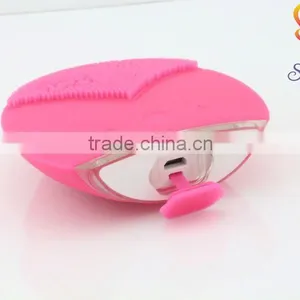 Eco-friendly Electric Face Brush High Quality Deep Cleaning Facial Cleaner thumbnail-3