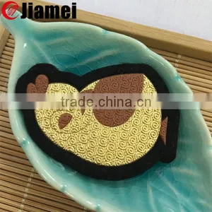 OEM Lovely Chick Shape Embossed Pin Badge Plastic Badge thumbnail-4