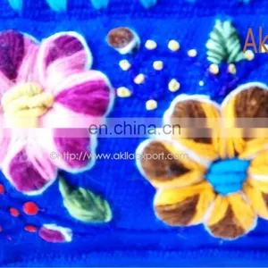 Cosmetic Bag Embroidered Handmade Cosmetic Case Sheep Wool thumbnail-2