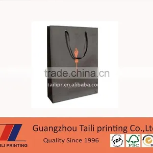 Fashion Design Shoes Paper Bag thumbnail-4