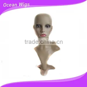 Male Mannequine Head thumbnail-1