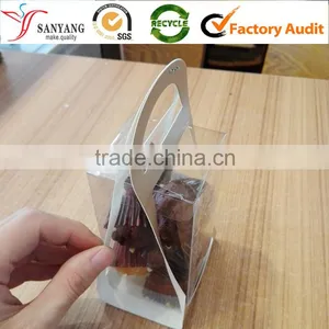 Clear Plastic PVC Food Safe Small Dessert Cookies Packaging Box With Paper Handle thumbnail-1