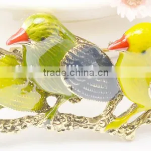 Gold Plated Three Birds On The Brunch Christmas Brooch thumbnail-4