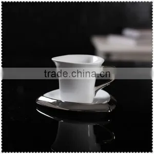 Hot-selling Ceramic Love Mug With Heart Shape thumbnail-3