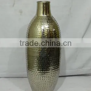 Iron Flower Vase thumbnail-1