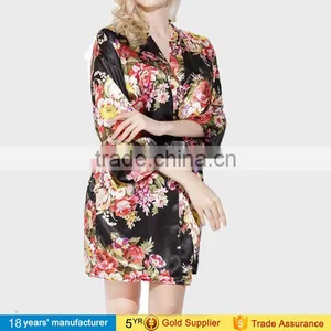 2017 Fashion Summer Nightgown Sleepwear 100% Polyester Printed Floral Wedding Bride Bridesmaid Silk Satin Short Kimono Robes thumbnail-2