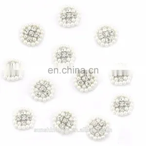 New Fashionable Handsewn Alloy Rhinestone Button With Pearl for Accessories With Silver Plating thumbnail-3
