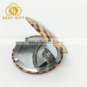 2017 New Cheap Custom Shape Hand Mirror With Two Glasses thumbnail-1