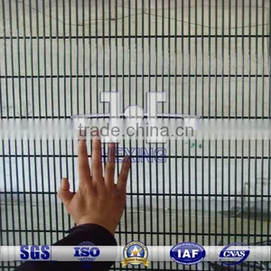 PVC Coated Galvanized High Quality 358 Security Fence thumbnail-1