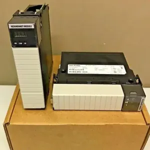 AB PLC 1756-RM2 Allen Bradley ControlLogix Redundancy Enhanced Module thumbnail-1