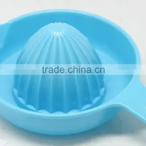 MANUAL EASY-OPRATED PLASTIC PS JUICER WITH HOLE WITH DISPLAYBOX thumbnail-1