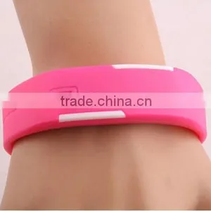 Made in China LED Energy Silicone and Digital Colorful Led Bracelet Watch thumbnail-1