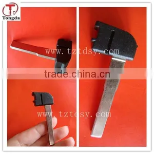 Tongda Hot Sale Flip Auto Remote Blade Key Case for F-ord F-ocus thumbnail-6