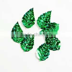 Green Bulk Color Loose Sequin in Leaf Shape in 2014 New Design thumbnail-2