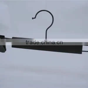 Black Plastic Pant Bottom Tourser Clip Hanger With Black Hook on Wholesale thumbnail-2