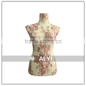 Mini Artist Mannequin Sample thumbnail-1