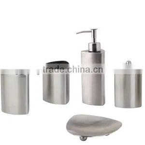 Bathroom Set thumbnail-1