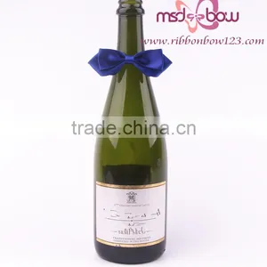 Grosgrain Ribbon Bow on Wine Bottle thumbnail-5