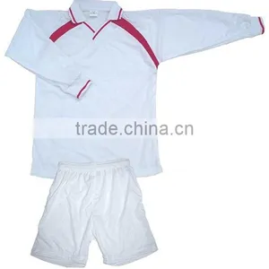 100% Polyester Close Mesh White Soccer Uniform thumbnail-1