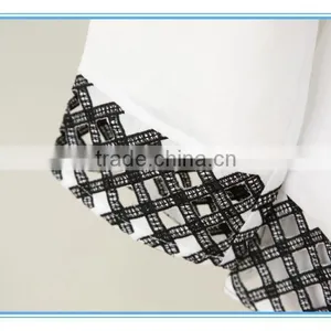 Wholesale Linen Suits 3 Pieces Pants Suits Woman Church Suits With Embroidery Cutwork Design thumbnail-5