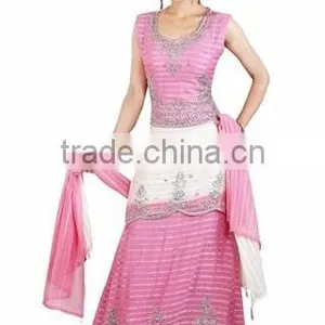 Designer Net Lehengas thumbnail-4