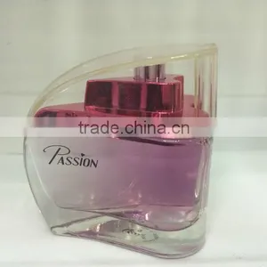 Good Desgin Perfume Bottle thumbnail-1