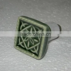 Knobs thumbnail-1
