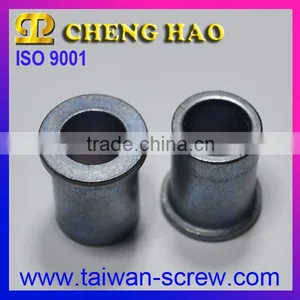 Promotion Product Large Flange Rivet Nut thumbnail-3