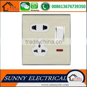 KB8 Modern British Standard Type Factory Suppiler Electric Wall Switched Socket With Neon With CE Certification thumbnail-1