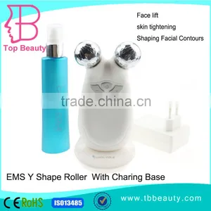 Oemodm Factoryprice New Design Mini USB EMS RF Roller Facial Lift Device With Charging Base thumbnail-1
