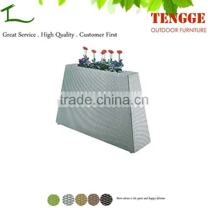 YH-8239 Garden Furniture Flowerpot Resin Rattan Garden Planters thumbnail-1