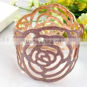 Elegant Metal Floral Bracelet Bangles, Silver Charm Hollow Flower Bangle Vners Jewelry thumbnail-6