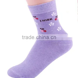 Sell Like Hot Cake Women Cherry Patterned Cotton Socks thumbnail-6