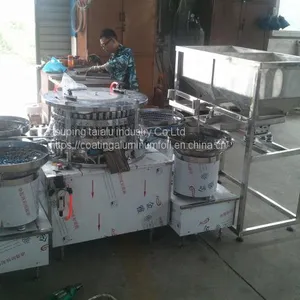Assembly Machine for Combine Plastic Part With Aluminum Seal thumbnail-2