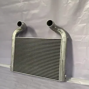 CHINA Sinotruk Howo A7 T7H T5G SITRAK C7H C5H Intercooler Assembly 812W06100-0004 Intermediate Water Tank Radiator Parts thumbnail-2