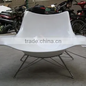 Unique Design Thomas Pedersen FRP Stingray Chair thumbnail-2
