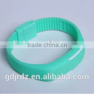Made in China LED and USB Flash Drive Multifunctional Bracelet Wristband Watch Bracelet Watch thumbnail-2