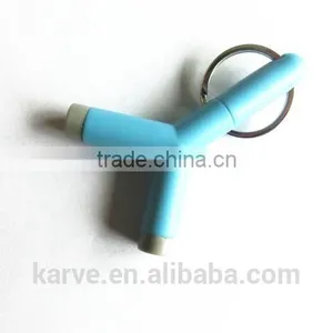 Hot Sale Keychain Dual Audio Splitter High Quality Headphone Sound Splitter 3.5mm Audio Headphone Jack Splitter thumbnail-3