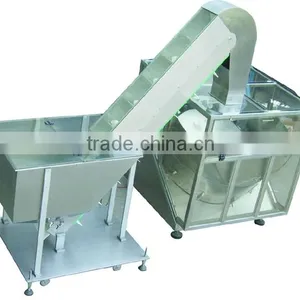 Automatic Bottle Unscrambler in Packing Line thumbnail-1