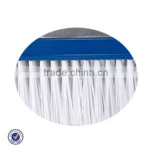 Deluxe Cleaning Wall Brush With Polished Aluminium Back thumbnail-4